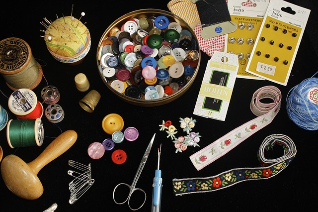Material manualides y costura