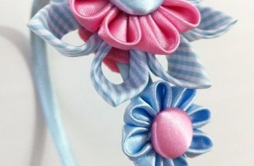 Diadema artesanal kanzashi celeste y rosa