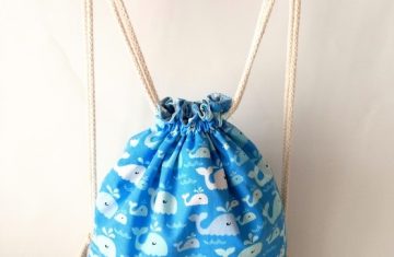 Mochila reversible ballenas gigantes hecha a mano