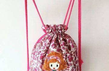 Mochila reversible Liberty flores grandes