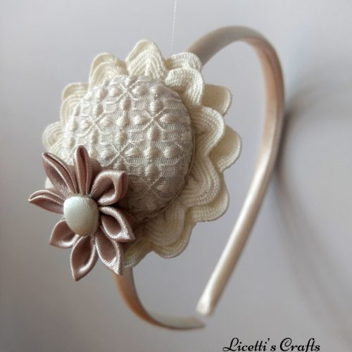 Diadema ceremonia en crudo y marfil