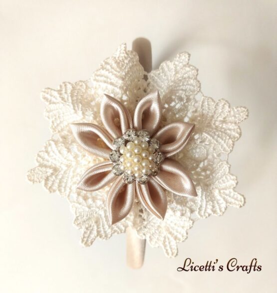 Diadema ceremonia guipur puntas con brillantes - Imagen 2