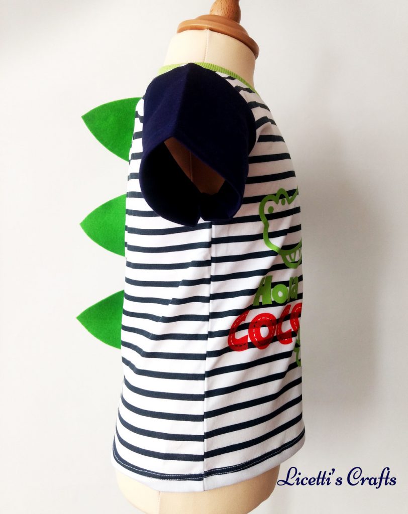Detalle costado camiseta algodón pima con púas de cocodrilo