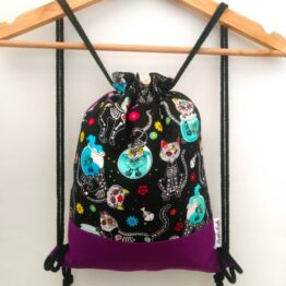 mochila cuerdas infantil hecha a mano gato calavera