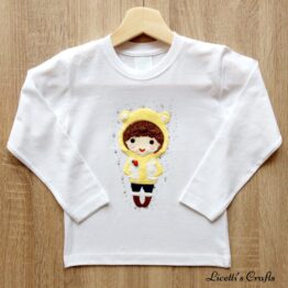 camiseta manga larga con figura en relieve