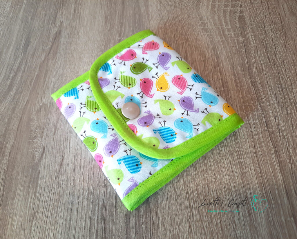 Neceser porta compresas pajaros multicolor