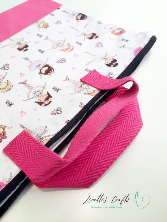 Detalle bolsa porta cuento bailarina