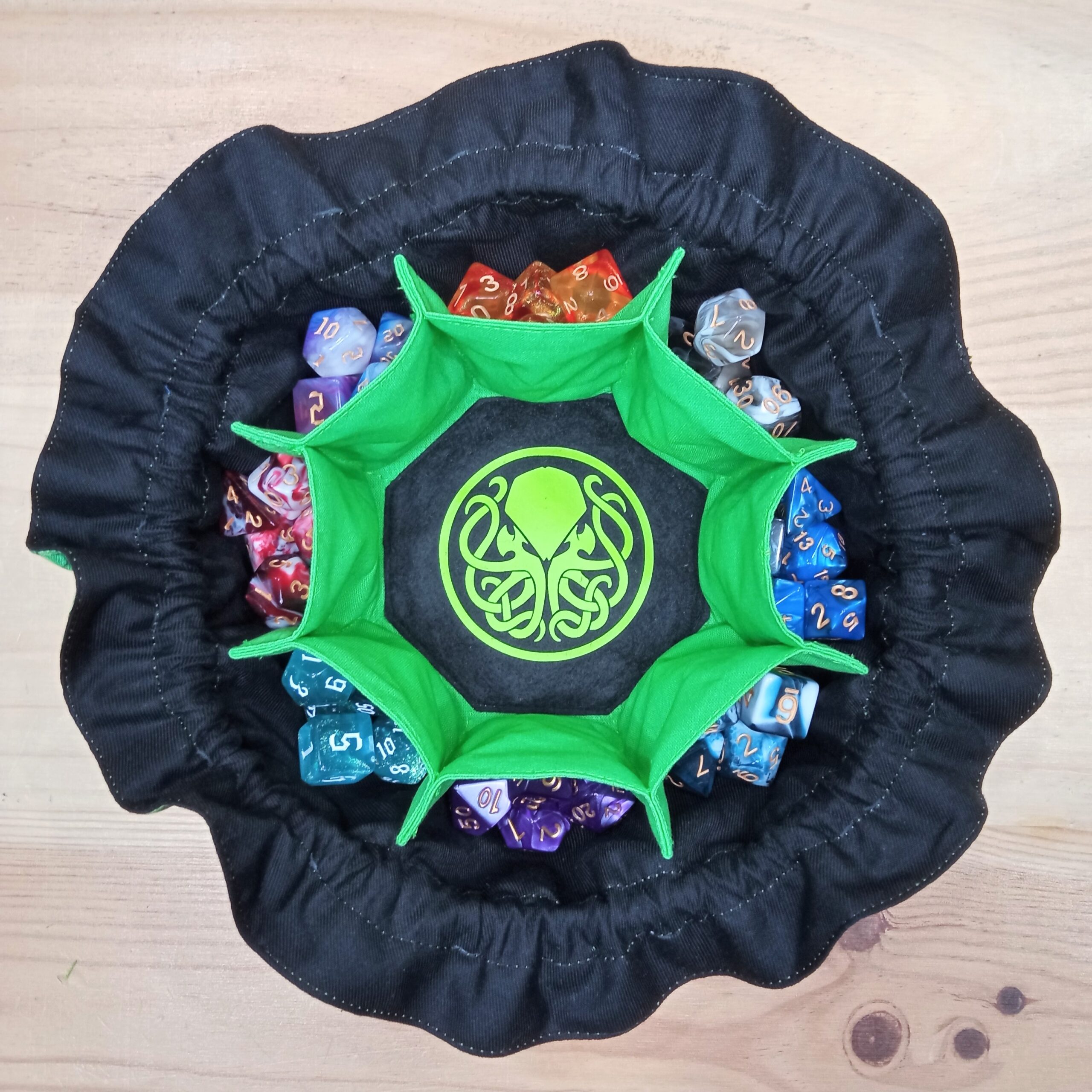 Saco y bandeja para dados mediana cthulhu