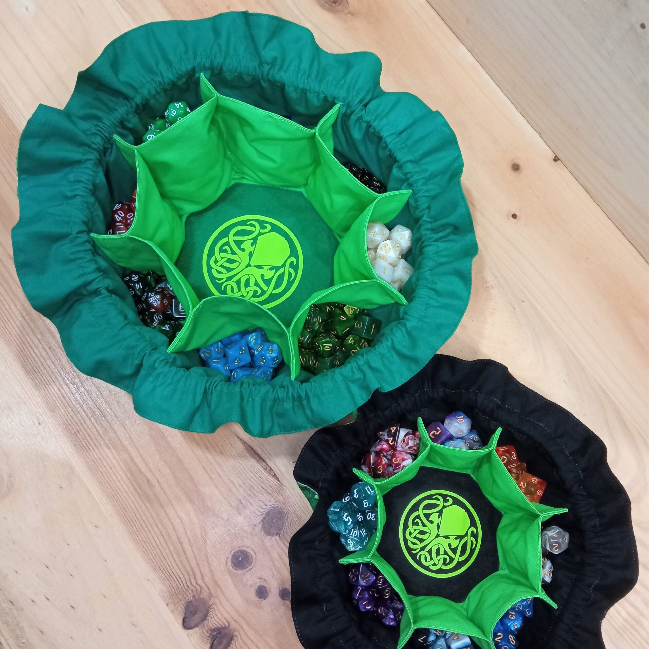 Saco y bandeja para dados personalizada cthulhu