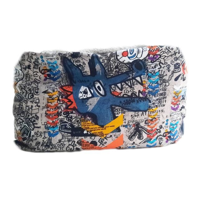 braga cuello lobo grafiti