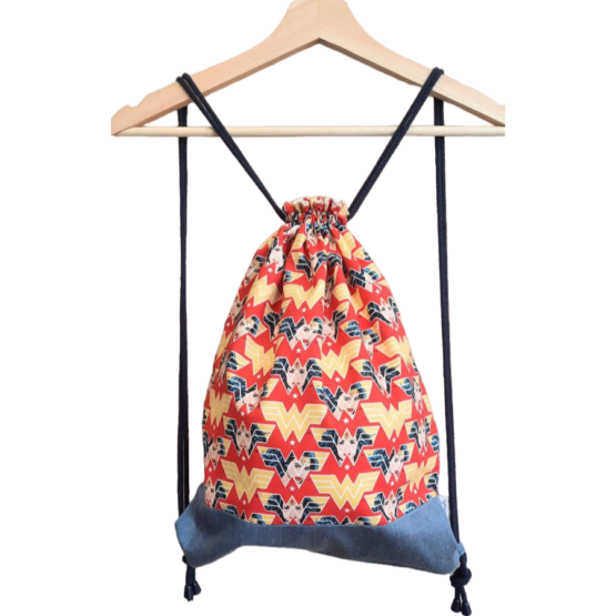 Mochila grande cuerdas tela "Wonder Woman"