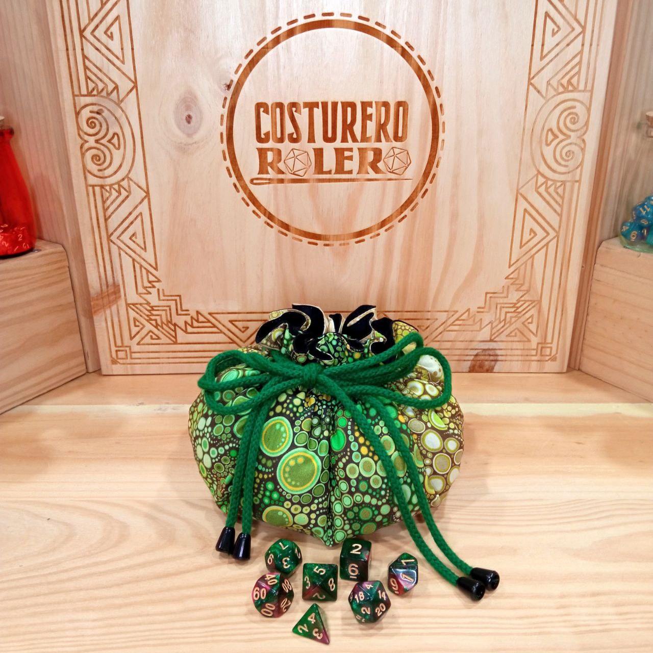 Saco y bandeja de dados burbuja verde