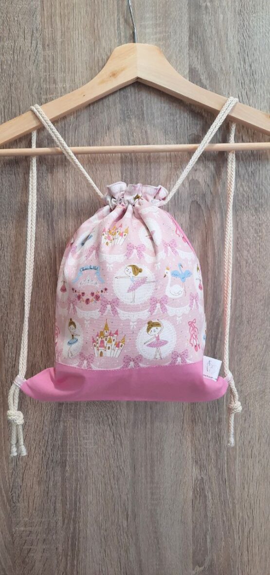 mochila bailarina posiciones rosa