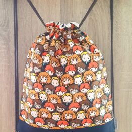 Vista frontal mochila saco Harry Potter kawaii hecha a mano