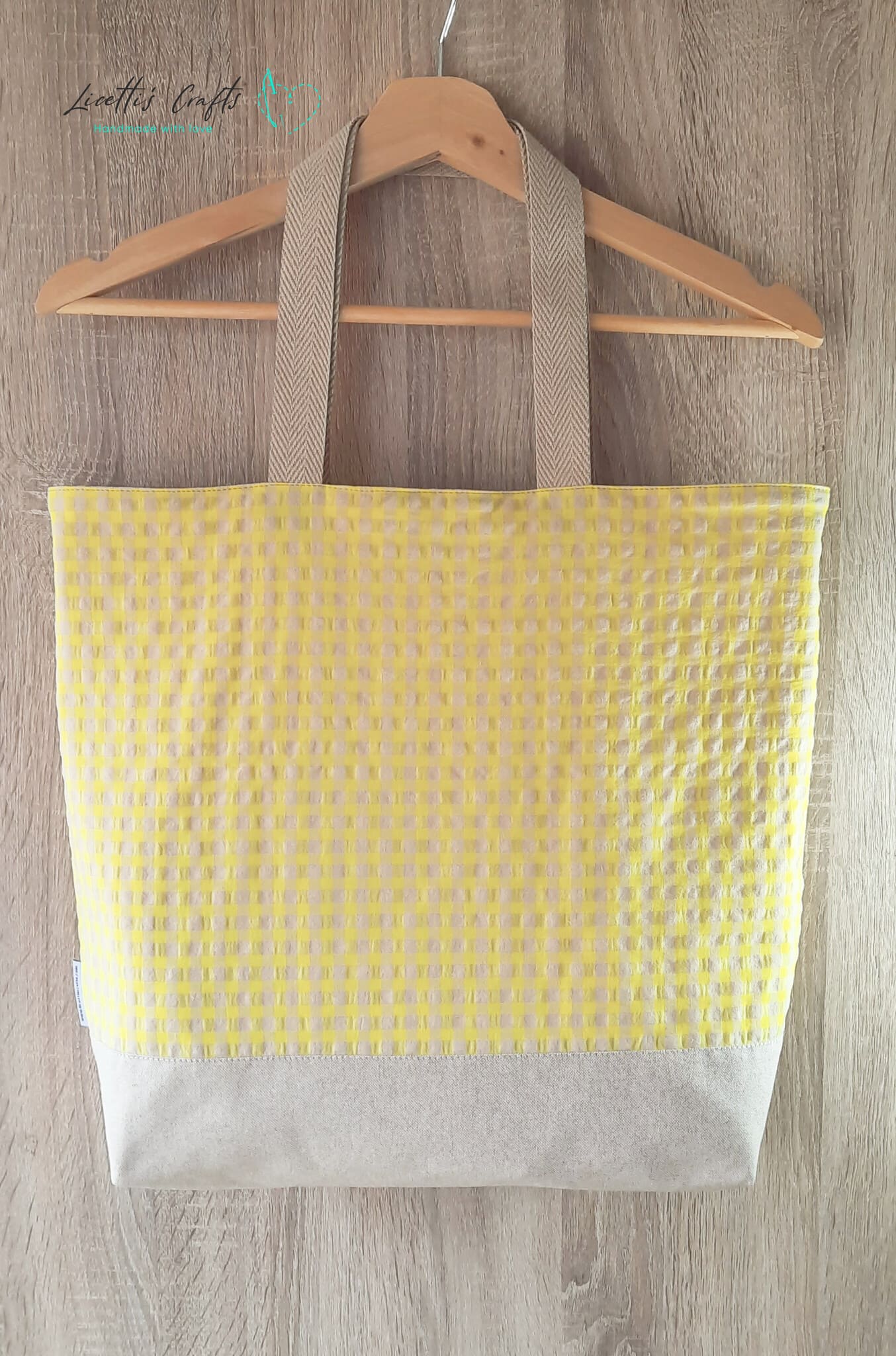 Bolsa tote bag grande de tela vichy amarillo flúor y beige natural hecha a mano