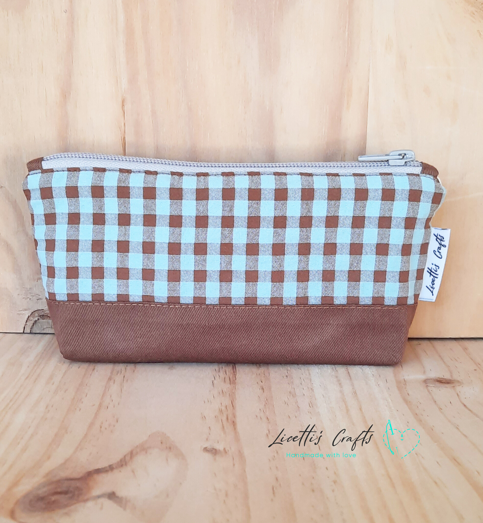 Estuche neceser pequeño de cuadros vichy avellana y menta con base lisa